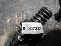 форсунка Volkswagen Golf 5 поколение (2003 - 2009), 1.9 л., дизель, 038130073AC - фото №4