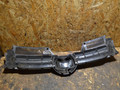решетка радиатора Volkswagen Golf 5 поколение 2004, 1.9 л., дизель, МКПП, 1K0853655A - фото №2