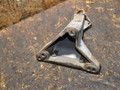 кронштейн двигателя Audi A4 B5 1999, 1.6 л., ADP, бензин, 8D0199308F - фото №2