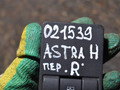 кнопка стеклоподъемника двери Opel Astra H 2007, МКПП, универсал, 13228709 - фото №4