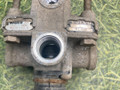 Клапан ускорительный Volvo FH 3 поколение 2012, 12.8 л., D13C460, дизель, АКПП, 3173150, 9730110110 - фото №5