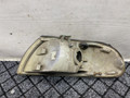 поворотник правый Mazda 626 GE 1993, 1.8 л., бензин, МКПП, передний привод - фото №2