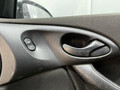 ручка внутренняя передняя правая Ford Focus 1 поколение (1998 - 2001), 1.6 л., бензин, МКПП, передний привод - фото №3
