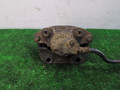 суппорт передний правый Renault Megane 1 поколение [рестайлинг] 2000, 1.6 л., K4M 700, бензин, МКПП, серый, универсал, передний привод - фото №10
