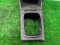 консоль салона Volkswagen Passat B3 1991, 1.9 л., дизель, МКПП, белый, универсал, передний привод, 357863243 - фото №2