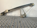 стеклоподъемник задний правый Mercedes-Benz E-Класс W124 [рестайлинг] W124 1993, 2.5 л., OM 602.911, дизель, МКПП, черный, седан, задний привод - фото №2
