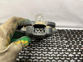 панель заднего правого фонаря Opel Sintra 1 поколение 1999, 2.2 л., X 22 XE, бензин, МКПП, красный, минивэн, передний привод - фото №4