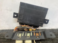 блок комфорта Ford Mondeo 2 поколение 1996, 2.0 л., бензин, МКПП, красный, универсал, передний привод, 95BG15K600GA - фото №4