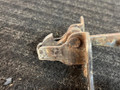 замок капота Mercedes-Benz E-Класс W124 [рестайлинг] W124 1993, 2.5 л., OM 602.911, дизель, МКПП, черный, седан, задний привод, 1248800260 - фото №7