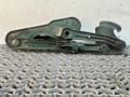 петля капота левая Mercedes-Benz E-Класс W124 [рестайлинг] W124 1993, 2.5 л., OM 602.911, дизель, МКПП, черный, седан, задний привод, 1248870974 - фото №2