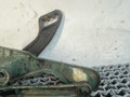 петля капота правая Mercedes-Benz E-Класс W124 [рестайлинг] W124 1993, 2.5 л., OM 602.911, дизель, МКПП, черный, седан, задний привод, 1248870974 - фото №4