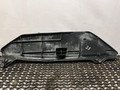 накладка (воздуховод) на телевизор Volkswagen Passat B3 1991, 1.9 л., дизель, МКПП, белый, универсал, передний привод, 357121343A - фото №4