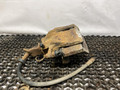 суппорт передний правый Volkswagen Passat B3 1991, 1.9 л., дизель, МКПП, белый, универсал, передний привод - фото №4
