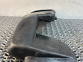 воздухозаборник Volkswagen Passat B3 1991, 1.9 л., дизель, МКПП, белый, универсал, передний привод, 357805961 - фото №3