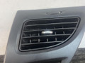 дефлектор обдува салона Renault Fluence 1 поколение 2011, 1.6 л., бензин, АКПП, серебристый, седан, передний привод - фото №2