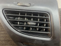 дефлектор обдува салона Renault Fluence 1 поколение 2011, 1.6 л., бензин, АКПП, серебристый, седан, передний привод - фото №5