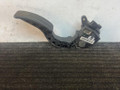 педаль Renault Fluence 1 поколение 2011, 1.6 л., бензин, АКПП, серебристый, седан, передний привод, 180100024R - фото №2