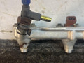 форсунка Ford Mondeo 2 поколение 1996, 2.0 л., бензин, МКПП, красный, универсал, передний привод, 938F9D280 - фото №3