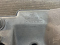 резонатор воздушного фильтра Ford Mondeo 2 поколение 1996, 2.0 л., бензин, МКПП, красный, универсал, передний привод, 93BB-9F763-AM - фото №7