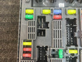 блок комфорта Renault Fluence 1 поколение 2011, 1.6 л., бензин, АКПП, серебристый, седан, передний привод, 0031070901056, 2840795200300 - фото №8