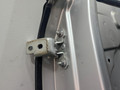 петля двери Renault Fluence 1 поколение 2011, 1.6 л., бензин, АКПП, серебристый, седан, передний привод - фото №2
