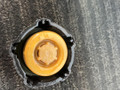 бачок расширительный Renault Fluence 1 поколение 2011, 1.6 л., бензин, АКПП, серебристый, седан, передний привод, 217100005R - фото №8