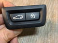кнопка открытия багажника BMW 5 серия F07/F10/F11 2012, 2.0 л., N47 D20 C, дизель, АКПП, седан, правый руль, 61319162645