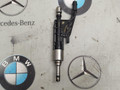 форсунка BMW 2 серия Active Tourer F45 2015, 2.0 л., B48 A20 A, 7639990