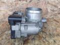 заслонка дроссельная Volkswagen Golf 5 поколение (2003 - 2009), 1.4 л., бензин, 03C133062D - фото №3