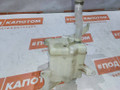 бачок омывателя Toyota Corolla 10 поколение E150 [рестайлинг] 2012, 1.8 л., 2ZR-FE, бензин, АКПП, 1g3, седан, передний привод, 060851252 - фото №4