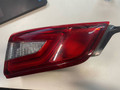 фонарь крышки багажника левый Nissan Qashqai 2 поколение 2015, 2.0 л., MR20DD, бензин, АКПП, внедорожник 5 дв., передний привод - фото №2