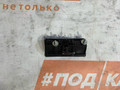 кнопка открытия багажника Volkswagen Passat B7 2012, 1.4 л., CAXA, бензин, АКПП, 2t / c9x, универсал, передний привод - фото №4