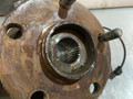 кулак поворотный правый Toyota RAV4 4 поколение (CA40) 2013, 2.0 л., 3ZR-FE, бензин, МКПП, внедорожник 5 дв. - фото №3