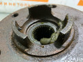 кулак поворотный левый Volkswagen Touareg 1 поколение 2005, 4.2 л., AXQ, бензин, АКПП, z4 / c9z, внедорожник 5 дв., полный привод - фото №3