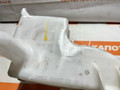 бачок омывателя Toyota Camry 8 поколение XV50 2014, 3.5 л., 2GR-FE, бензин, АКПП, 061, седан, передний привод, 060851-389 - фото №6