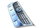 решетка радиатора Volkswagen Touran 1 поколение [рестайлинг] 2010, 1.9 л., BXE, дизель, 6МКПП, mountain grey, минивэн, передний привод, правый руль, 1T0853651D - фото №2