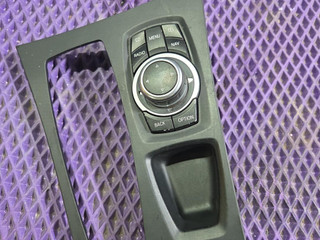 джойстик управления мультимедиа BMW X6 E71/E72 E71 2010, 4.4 л., N63 B44 A, бензин, АКПП, чёрный, внедорожник 5 дв., полный привод, 9240956