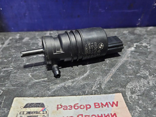 насос (моторчик) омывателя стекла BMW X6 E71/E72 E71 2010, 3.0 л., N57 D30 B, дизель, АКПП, black sapphire metallic (475), универсал, полный привод, 67126934160, 6934160