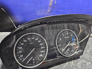 щиток приборов (приборная панель) BMW X5 E70 [рестайлинг] E70 2011, 3.0 л., N55 B30 A, бензин, АКПП, белый, универсал, полный привод, правый руль, 6976284