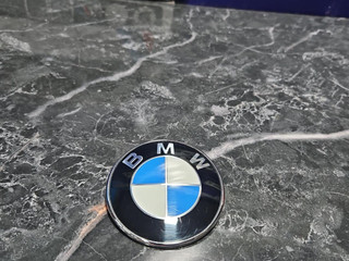 эмблема BMW 3 серия E46 2000, 2.2 л., M54 226 S1, бензин, АКПП, серебристый, седан, задний привод, правый руль, 51148319237, 8219237