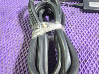 уплотнитель двери BMW X6 E71/E72 E71 2010, 4.4 л., N63 B44 A, бензин, АКПП, чёрный, внедорожник 5 дв., полный привод, 7234933