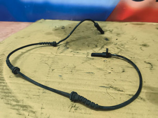 датчик ABS BMW 5 серия F07/F10/F11 F11 2011, 3.0 л., N52 B30 AF, бензин, АКПП, белый, универсал, задний привод, правый руль, 0265008036
