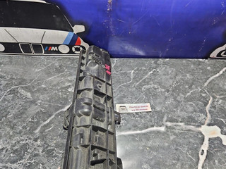 кронштейн радиатора BMW 3 серия E90/E91/E92/E93 E92 (2004 - 2010), 2.0 л., N47 D20 A, дизель, МКПП, купе, правый руль, 17107524912, 7524912
