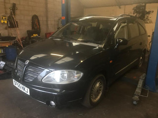 SsangYong Rodius 2005