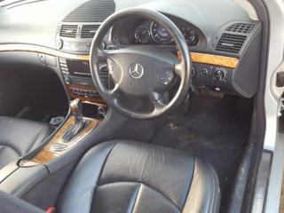 Mercedes-Benz E-Класс W211/S211 S211 2004