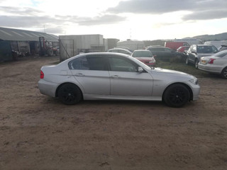 BMW 3 E90/E91/E92/E93 E90 2005