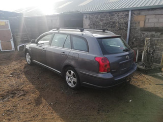 Toyota Avensis 2  (T250) 2005