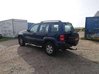 Jeep Cherokee 3 KJ 2003