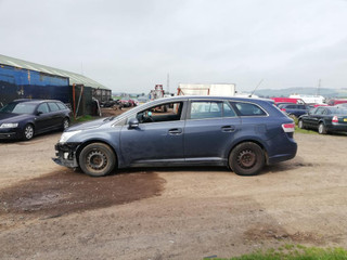 Toyota Avensis 3  (T270) 2010