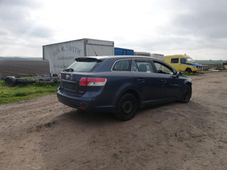 Toyota Avensis 3  (T270) 2010